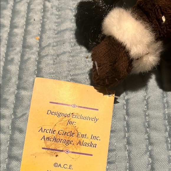 Genuine Eskimo Doll - Brown and White - Picture 6 of 7